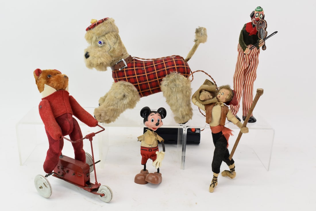 Group of Assorted Vintage Toys (1 of 12)