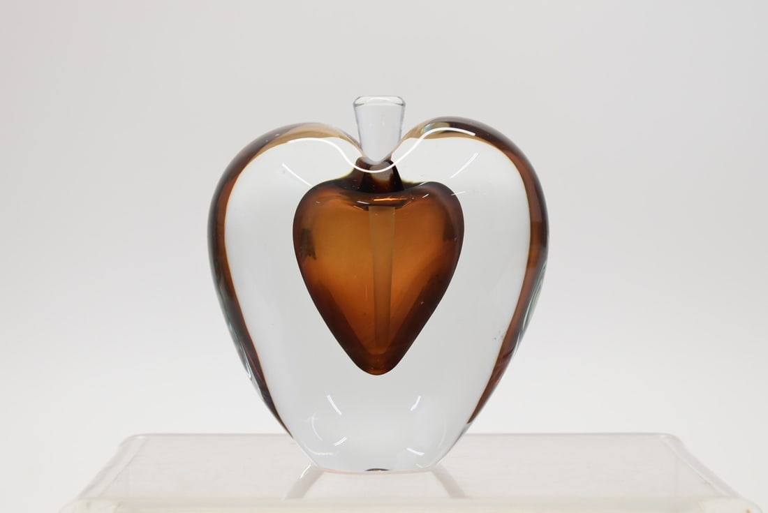 Zellique Studio Heart Form Perfume: Zellique Studio Heart Form Perfume with Amber by Joseph Morel, marked on underside "Zellique Studio CHAT182 J.M. 3-1987"; used condition; 3 3/4" tall x 3 1/4" wide x 1 1/2" deep