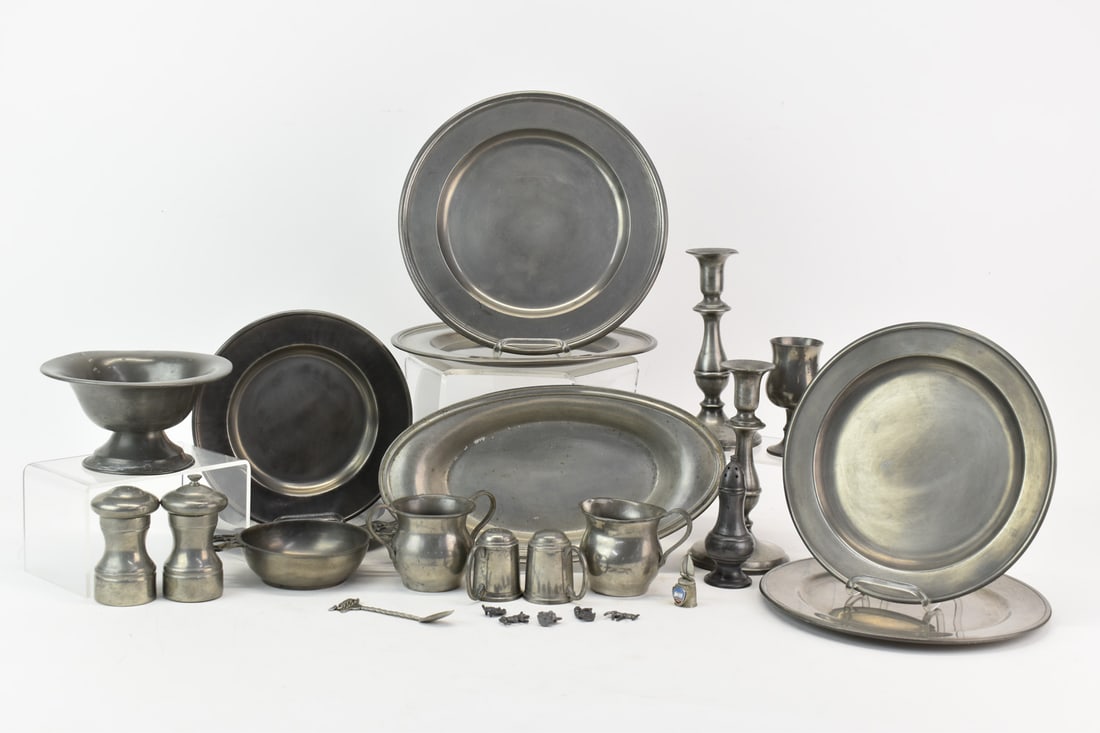 Group of Assorted Pewter Table Articles (1 of 11)