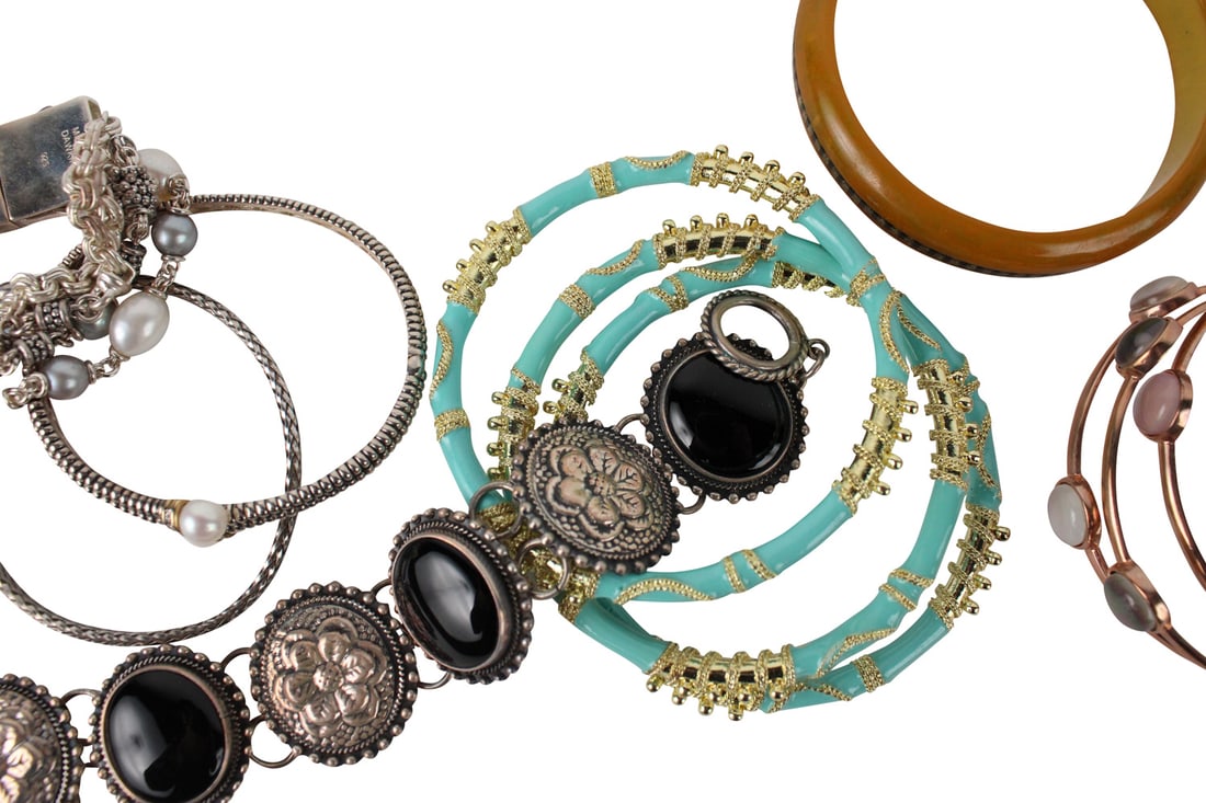 Bangles and Bracelets (1 of 12)