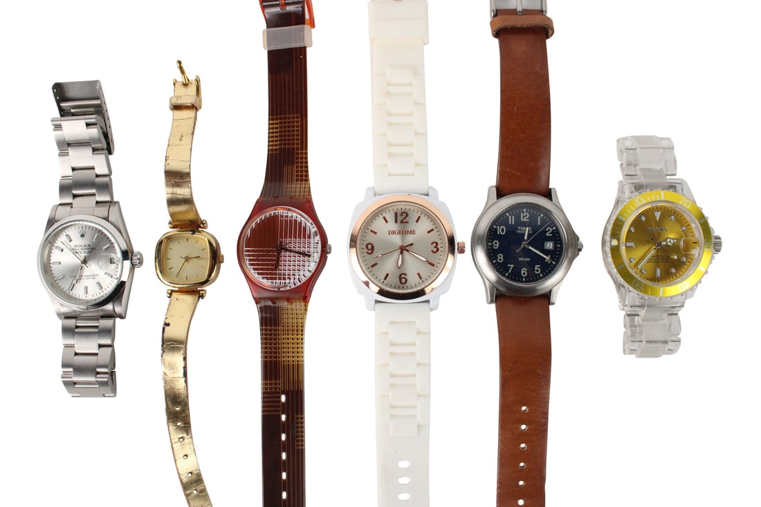 Six Costume Fashion Watches (1 of 16)