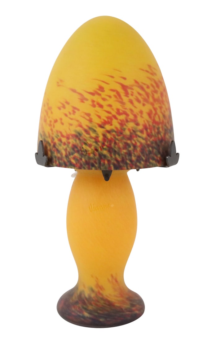 Vianne Art Glass Boudior Lamp: 20th C. marked on the base. Light socket loose. 12-1/2"h x 6"dia.