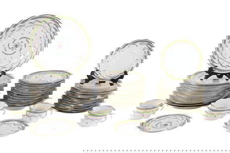Haviland Limoges Vieux Paris Vert Dinner Service: Comprising, 10 dinner plates, 12 luncheon plates, 12 bowls, 12 bread plates, two large cups and saucers, and 12 cups and 12 saucers. 74 pieces Various wear.
