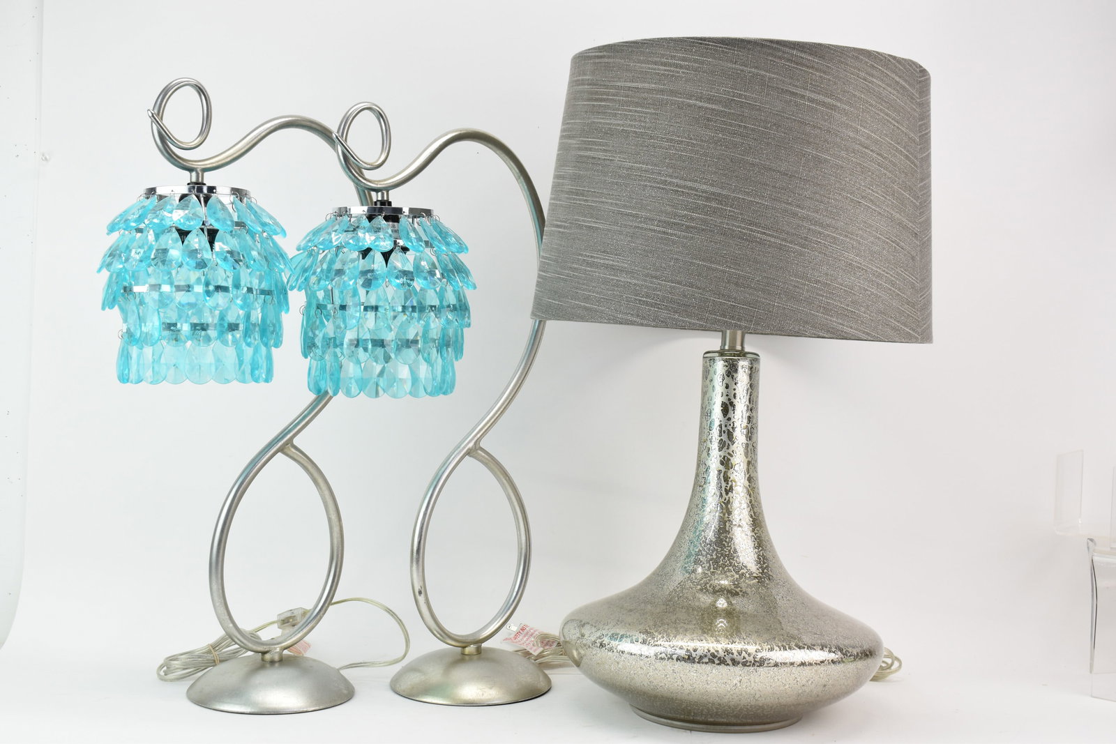 Pair of Modern Style Table Lamps (1 of 12)