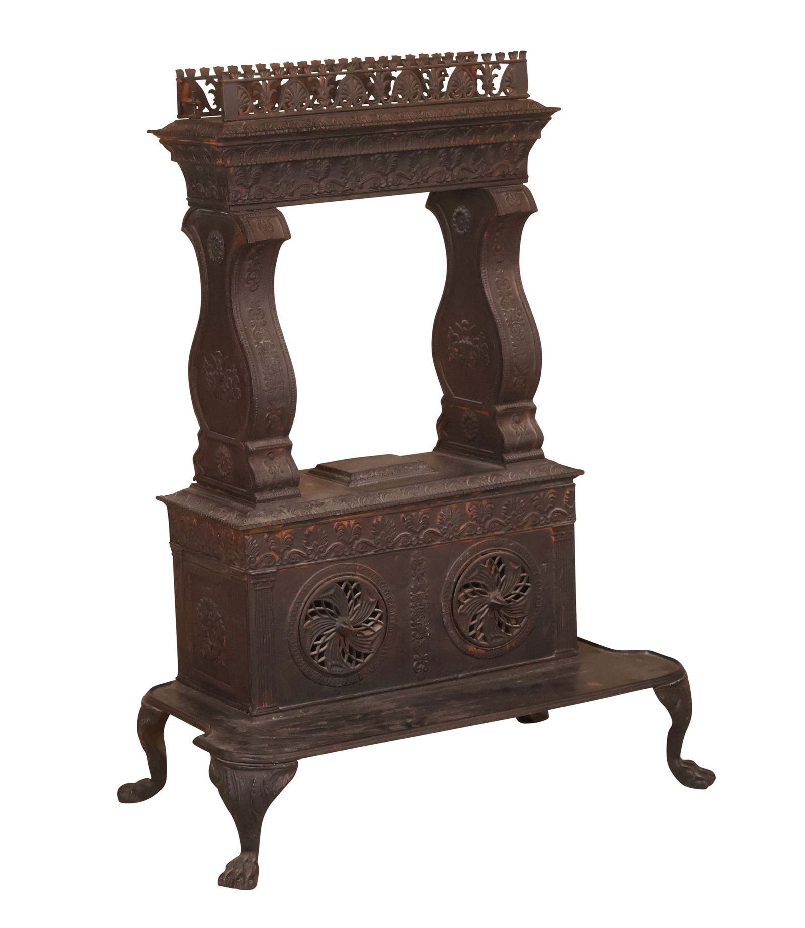 Cast Iron Parlor Stove (1 of 11)