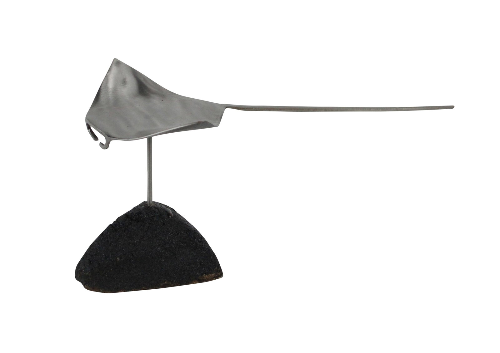 Modern Hector Hernandez Stingray Sculpture: Modern Hector Hernandez Stingray Sculpture In a polished metal. 5"h x 11.5"l