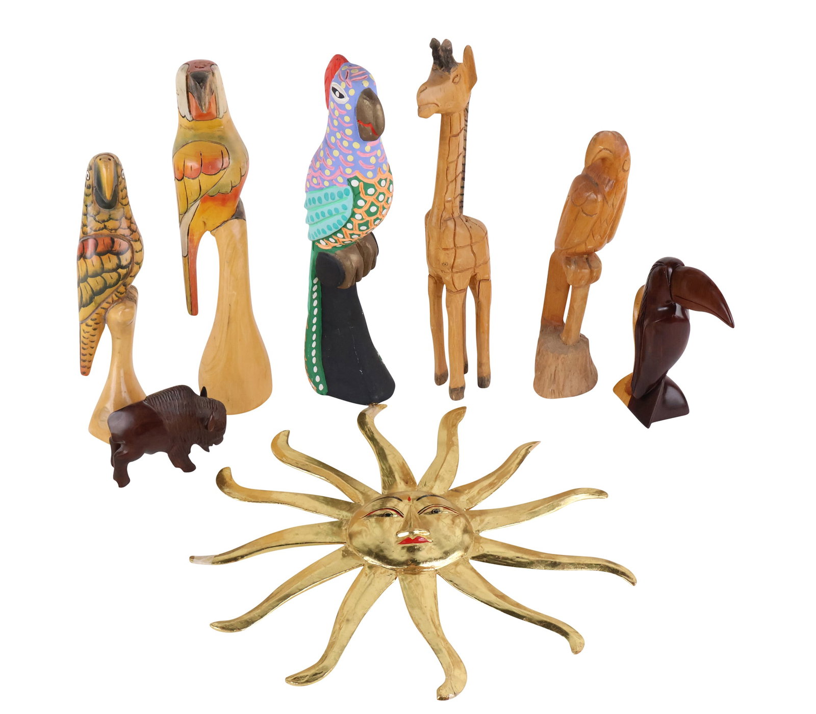 Group of Tourist Carved Wood Animals: Group of Tourist Carved Wood Animals Group of Tourist Carved Wood Animals, including birds, toucan, and giraffe. Together with a gilt hanging sun. 7 pieces Losses, wear, used condition. Sun: 18-1/2&qu