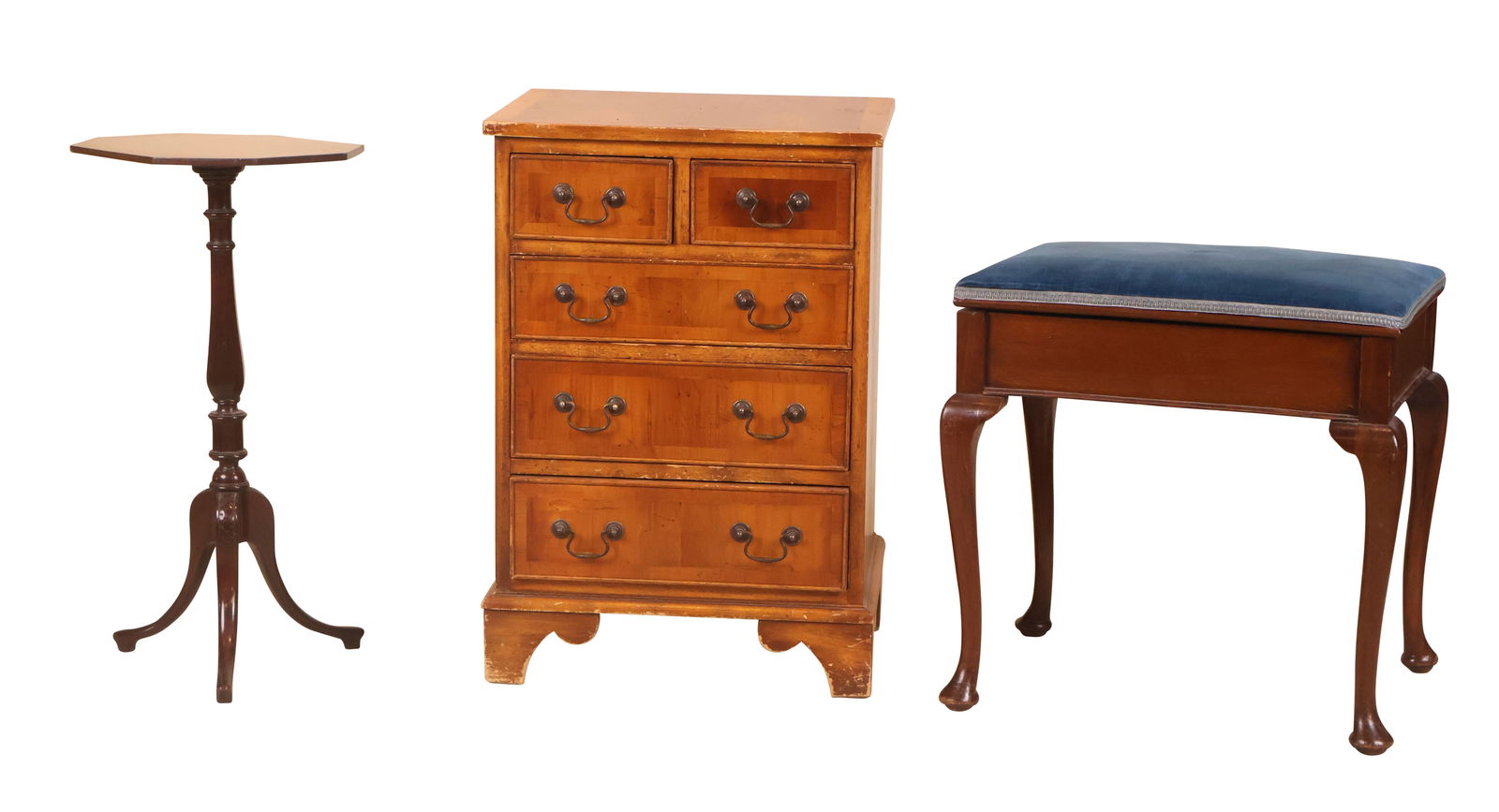 Georgian Style Bachelor's Chest (1 of 14)