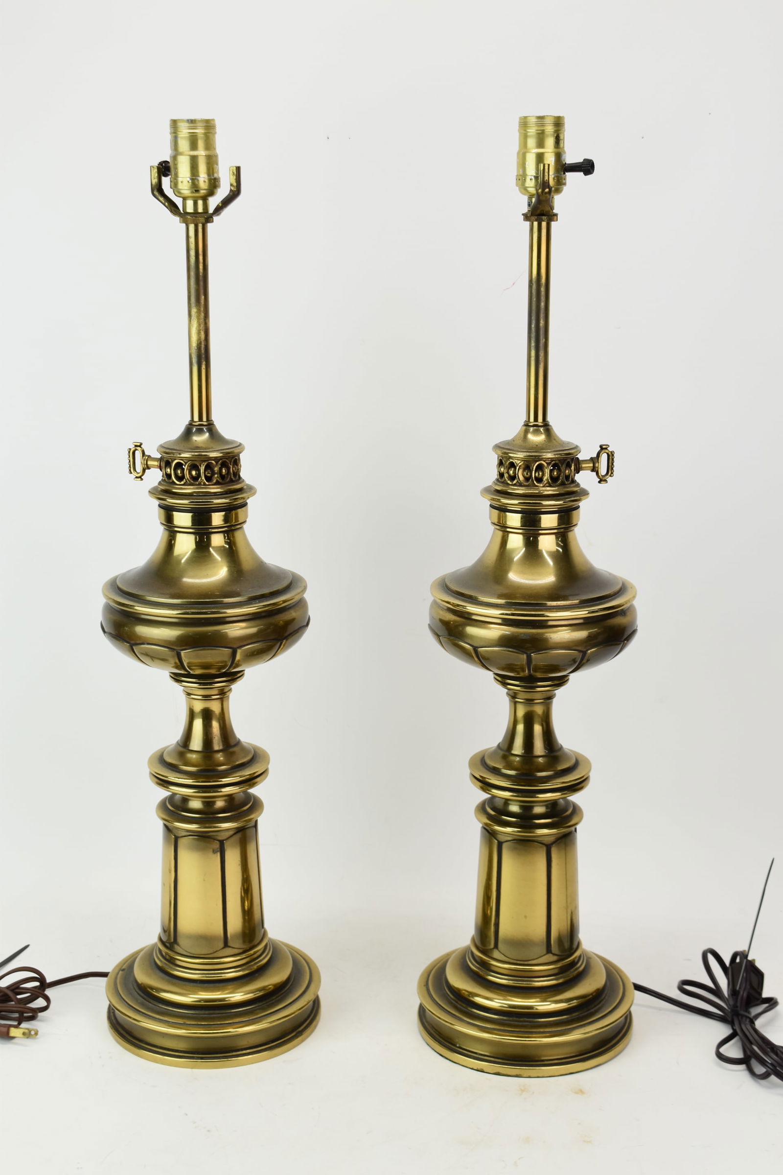 Vintage Pair of Stiffel Brass Table Lamps (1 of 9)