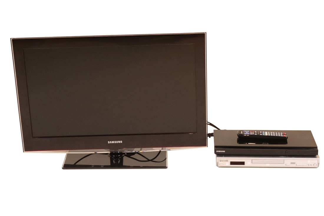 Two Samsung TVs (1 of 8)