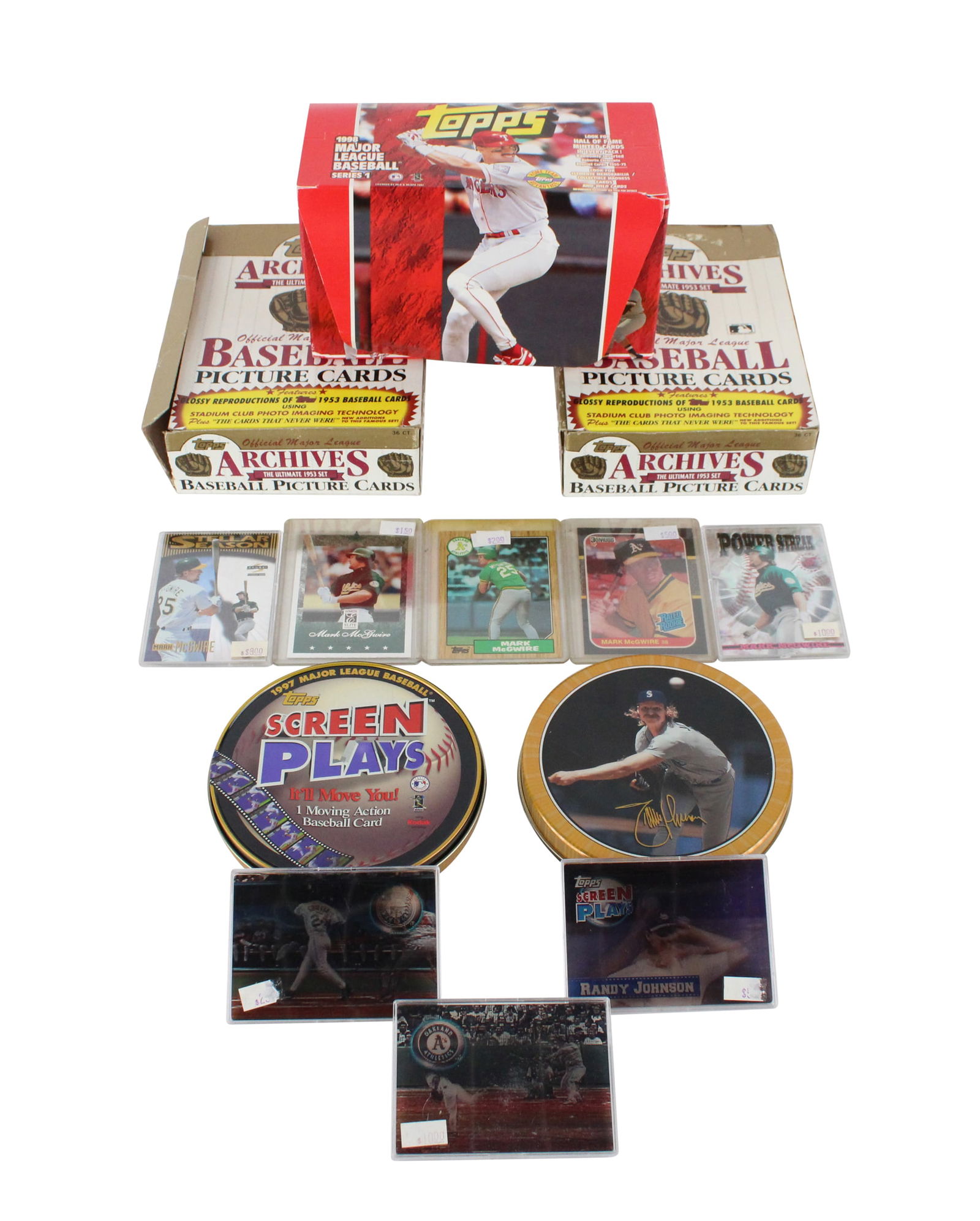 Large Group of Assorted Baseball Cards (1 of 9)