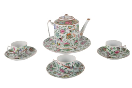 Group of Chinese Famille Rose Porcelain Table Articles