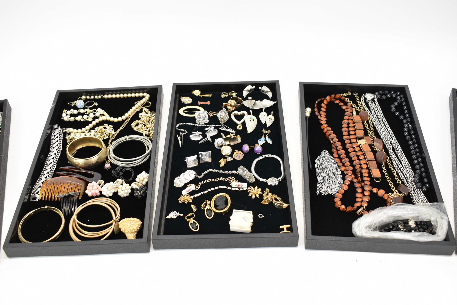 Vintage Shell Carved Cameo Brooch with Large Group Vintage Costume Jewelry (1 of 13)