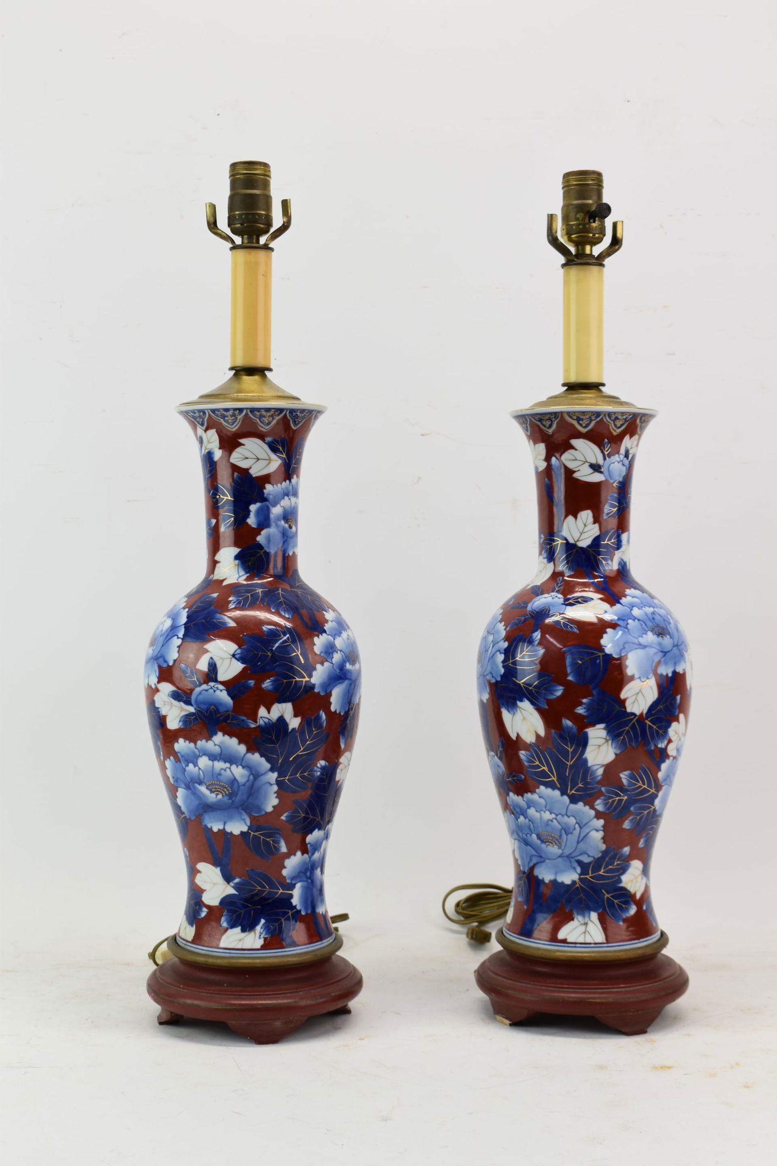 Pair of Asian Imari Style Table Lamps (1 of 11)