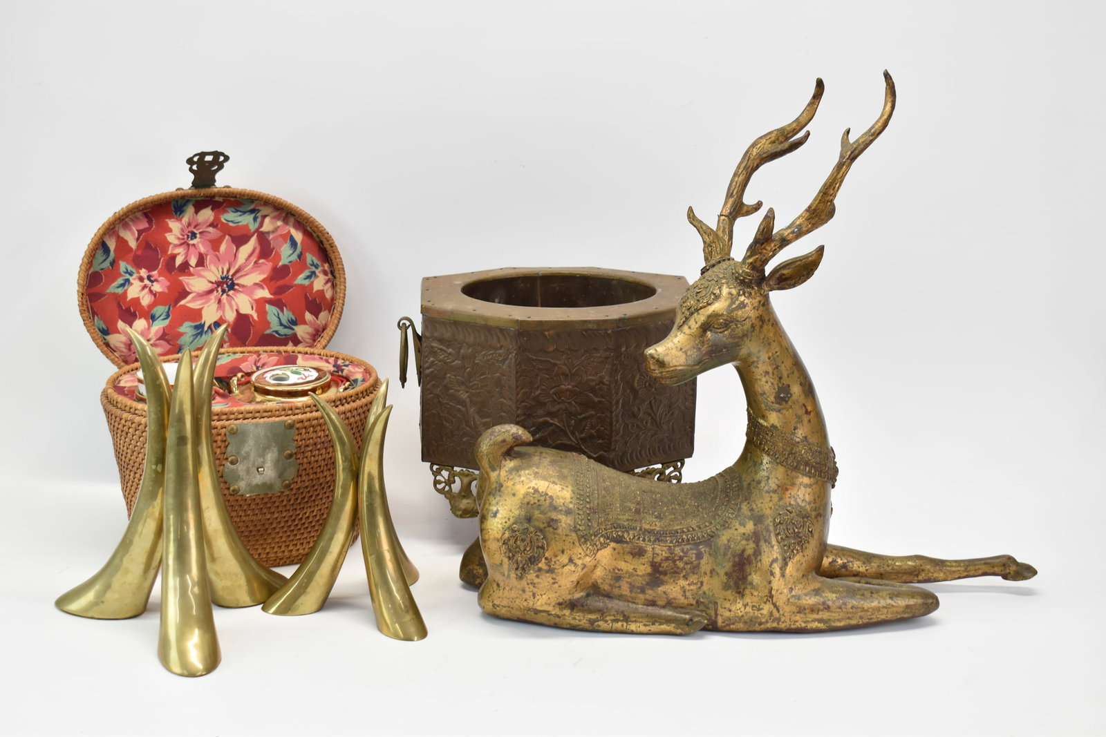 Group of Assorted Asian Table Articles (1 of 11)