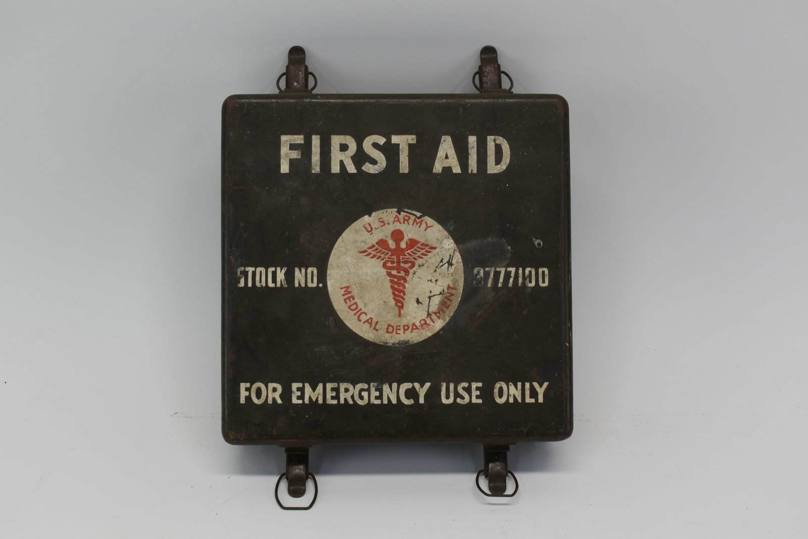 Vintage U.S. Army First Aid Box: Vintage U.S. Army First Aid Box. Used condition, wear, worn, box size 2 3/4" tall x 9 1/4" x 9 1/4"