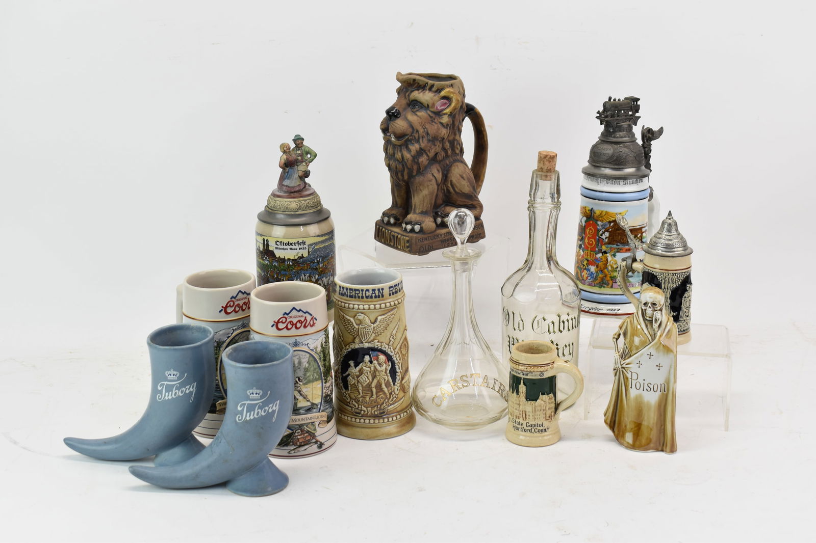 Large Group of Assorted Liquor, Beer and Drinking Items (1 of 17)