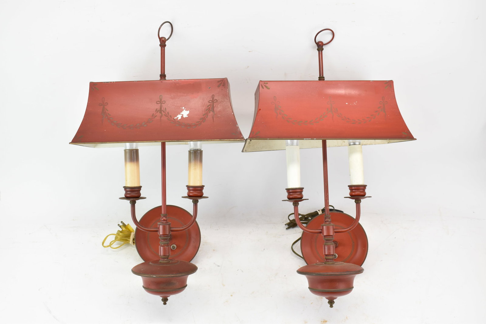 Pair of Two Light Red Painted Toleware Style Wall Sconces (1 of 10)