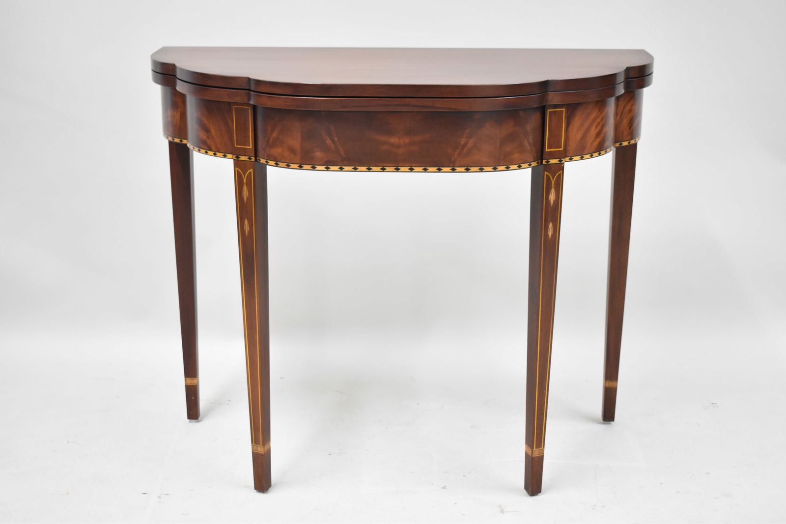 Henkel Harris Mahogany Myers Card Games Table (1 of 8)