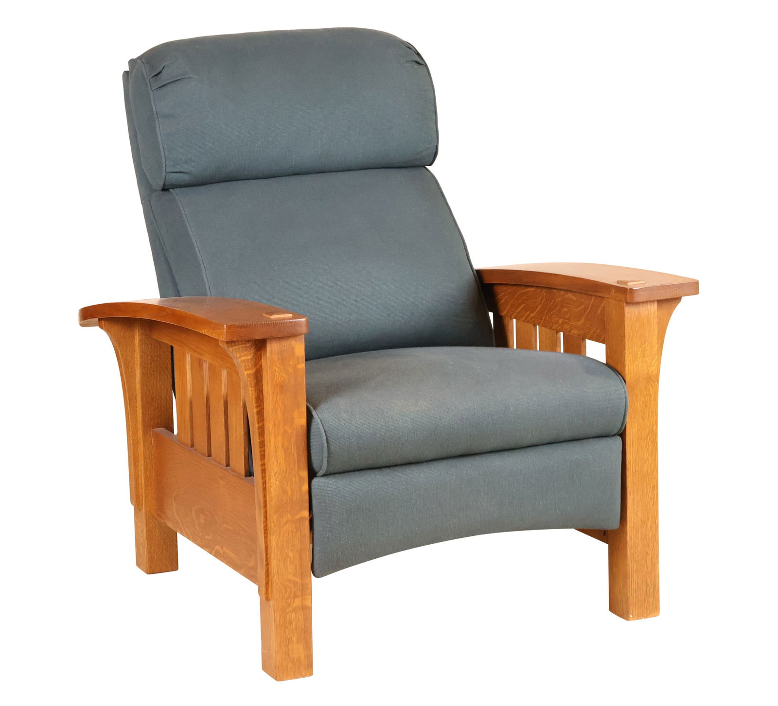 Contemporary L & JG Stickley Oak Bustle Back Bow Arm Morris Chair (1 of 16)
