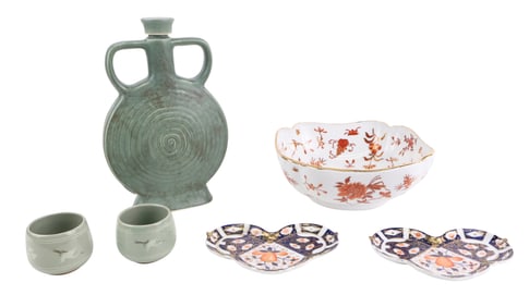 Two Imari Style Shaped Small Plates