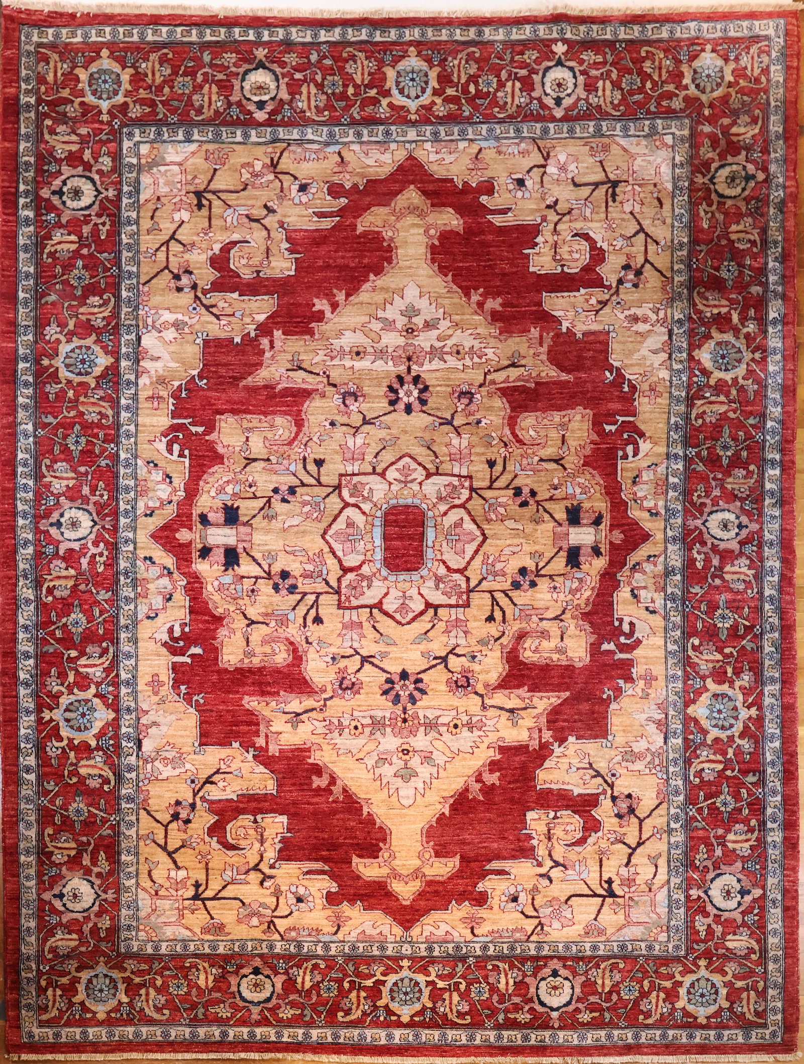 Pak-Serapi Carpet: Pak-Serapi Carpet Pakistan, Contemporary. 12'3"l x 9'3"w 145 x 111 in. (368.3 x 281.9 cm.)