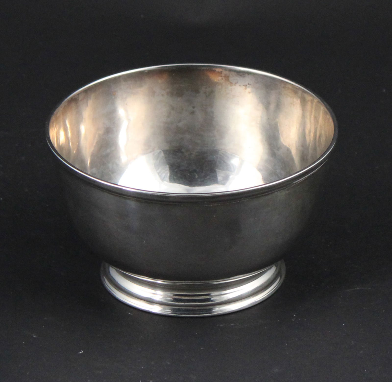 English 18th C. Sterling Silver Footed Bowl (1 of 6)