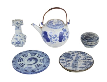 Five Chinese Blue & White Porcelain Table Articles