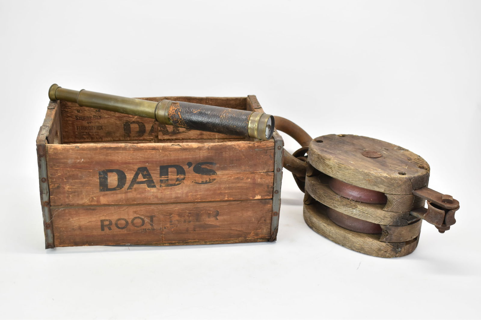 Antique Double Pulley Block Hoist (1 of 9)