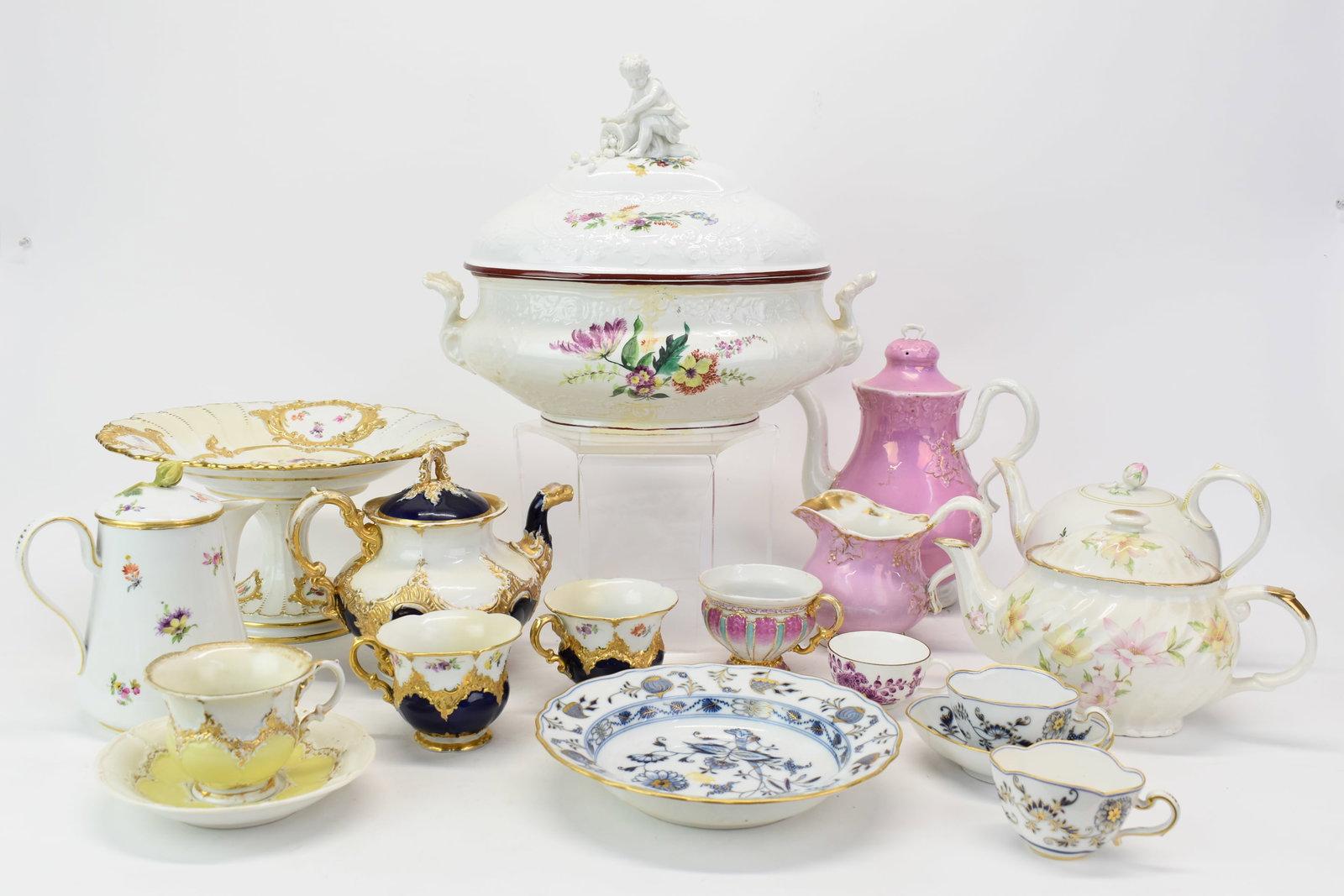 Group of Assorted Meissen Table Articles: Group of Assorted Meissen Table Articles Group of Assorted Meissen Table Articles. Including covered tureen, compote, cups, hot water pots, and more. Used condition wear, worn, may have chips, hairlin