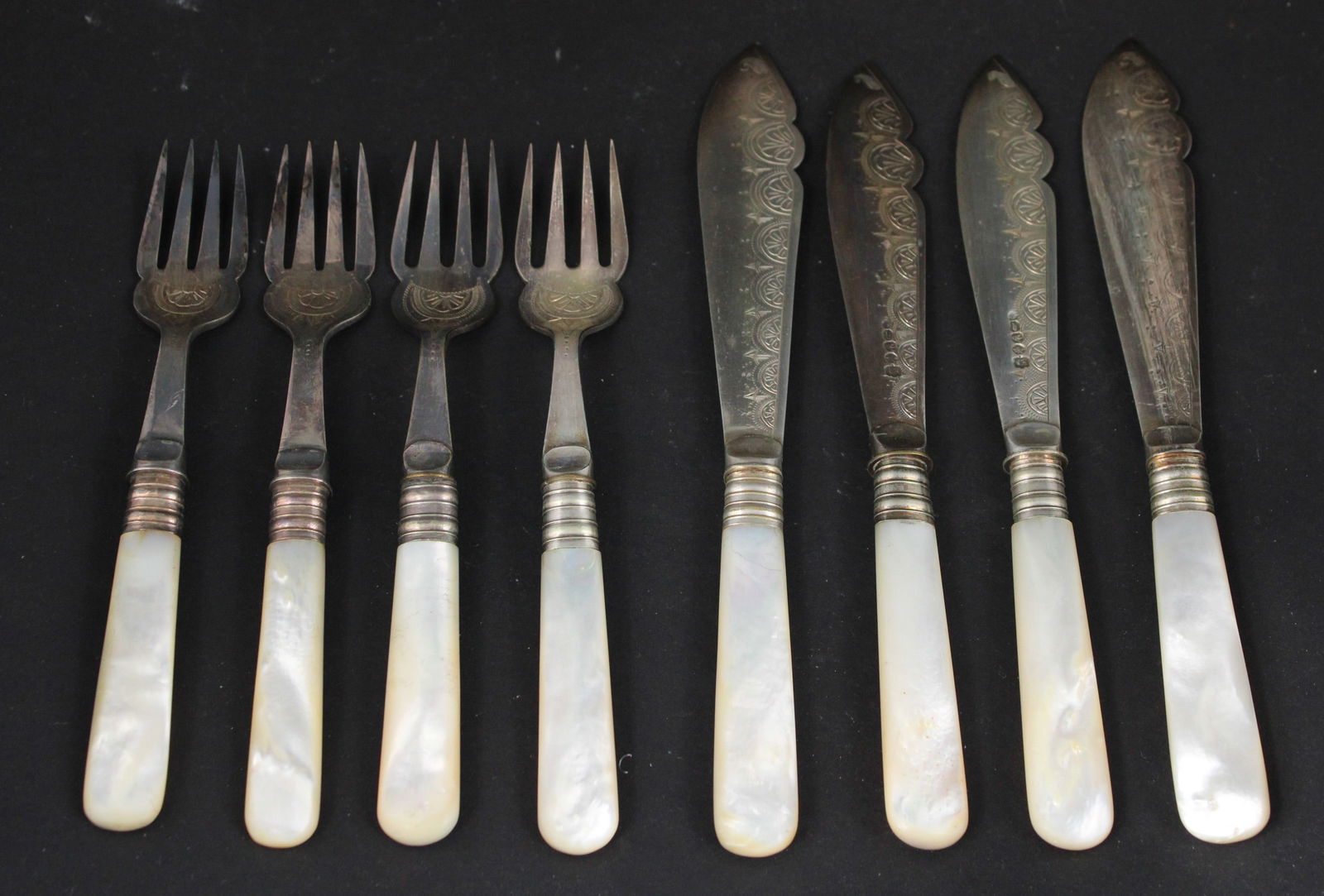 Vintage Mother of Peral Handled Fish Set (1 of 7)