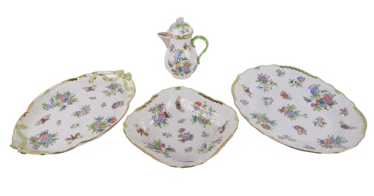Four Herend Queen Victoria Pattern Table Articles