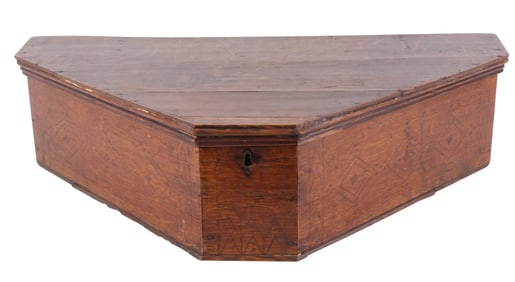 Georgian Early English Oak Tricorn Hat Box