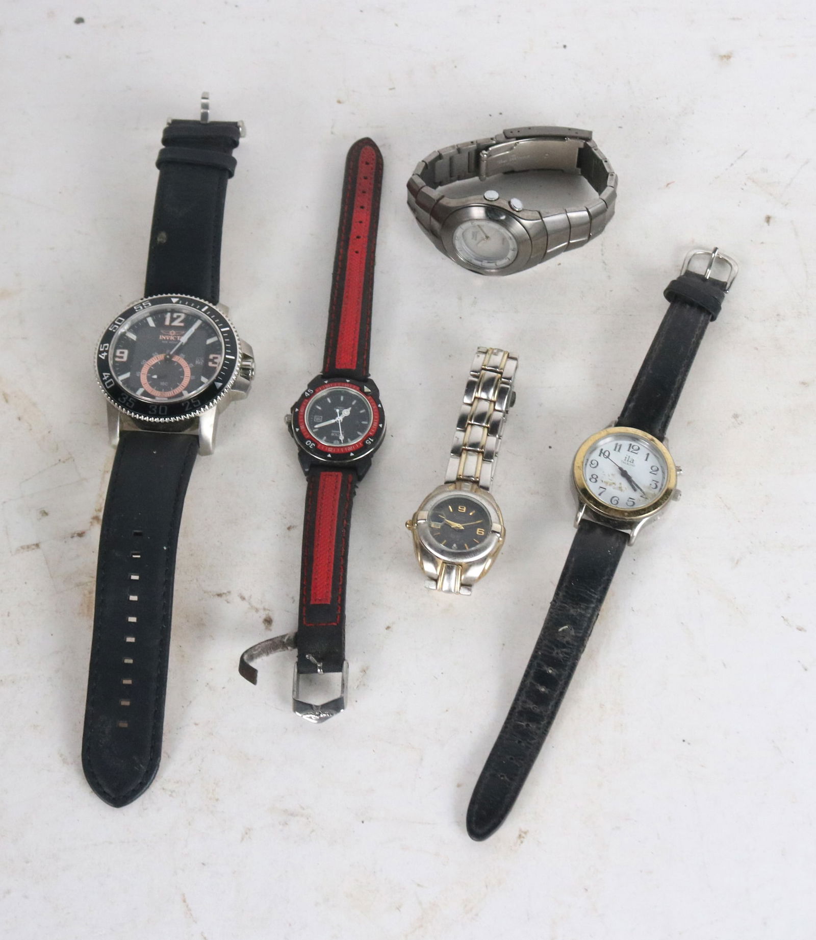 Five Sports Watches: Five Sports WatchesIncluding, Timex, Invicta.