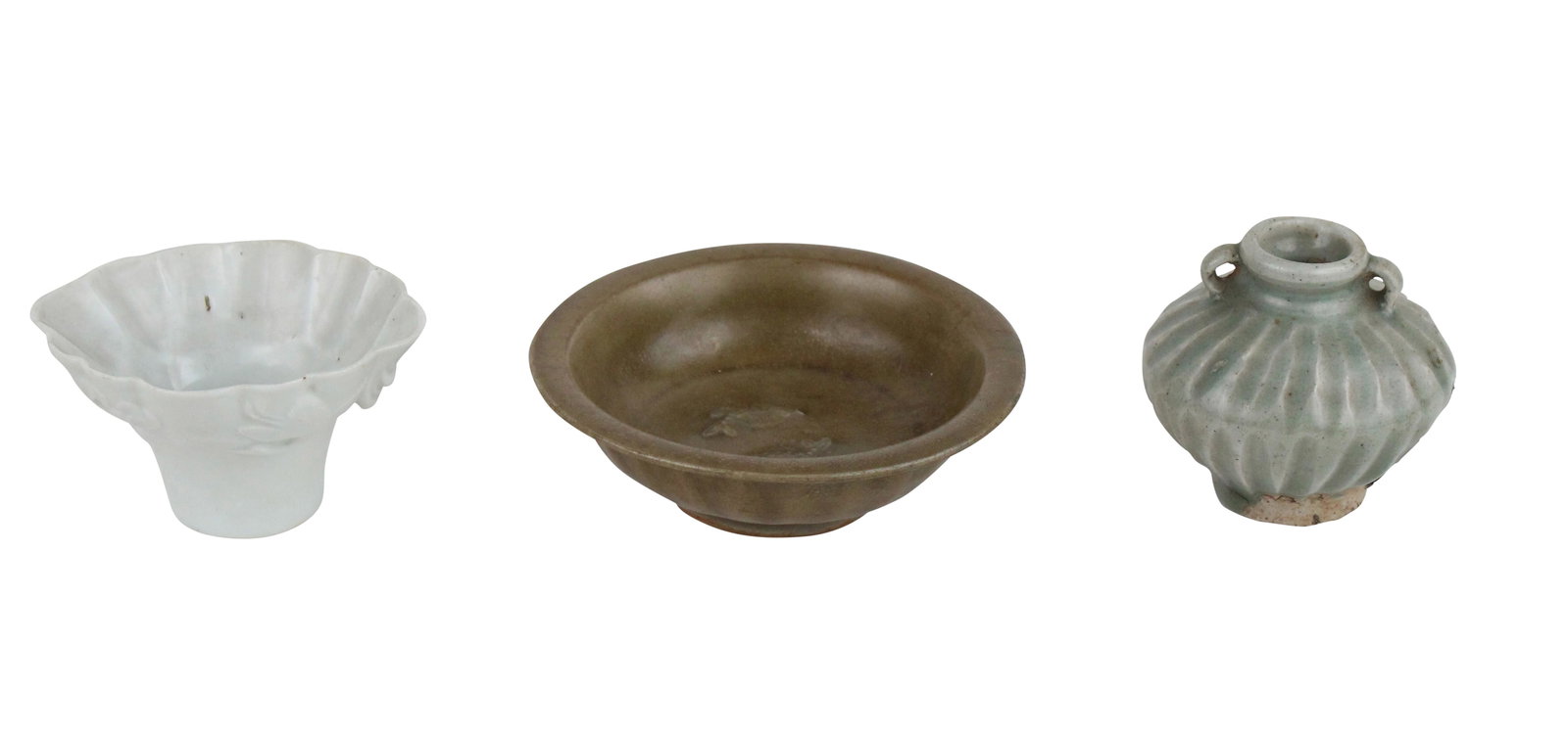 Chinese Antique "Blanc de Chine" Libation Cup (1 of 13)