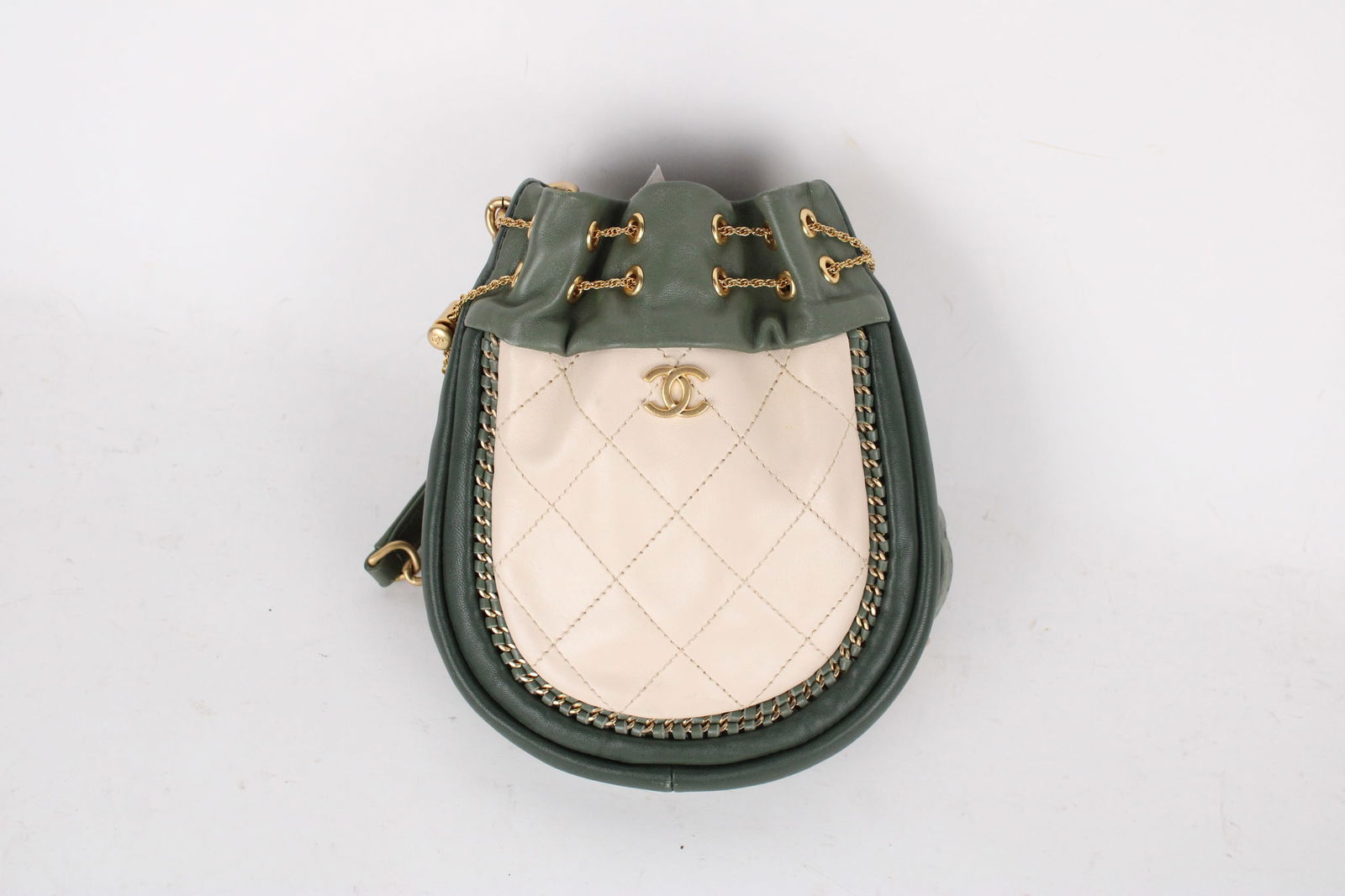 Chanel Style Sunny Stroll Chains Bucket Bag (1 of 8)