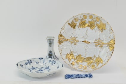 Meissen Blue and White Strawflower Bowl