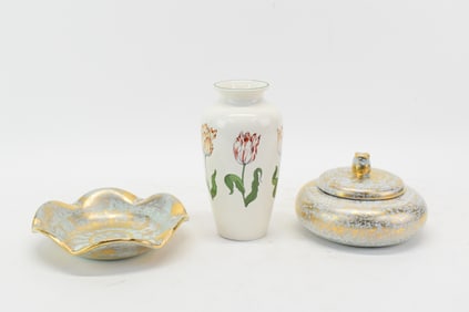 Tiffany Tulips 8" Vase