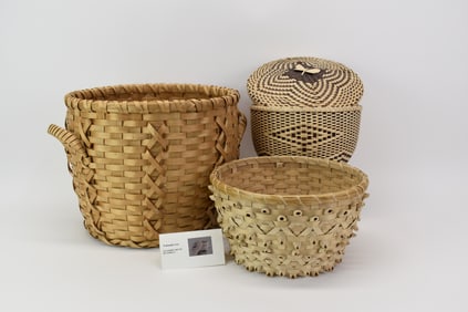 Vintage Peter Neptune Double Handled Basket