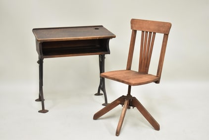 Antique Childs School House Desk Readsboro Chair Co.
