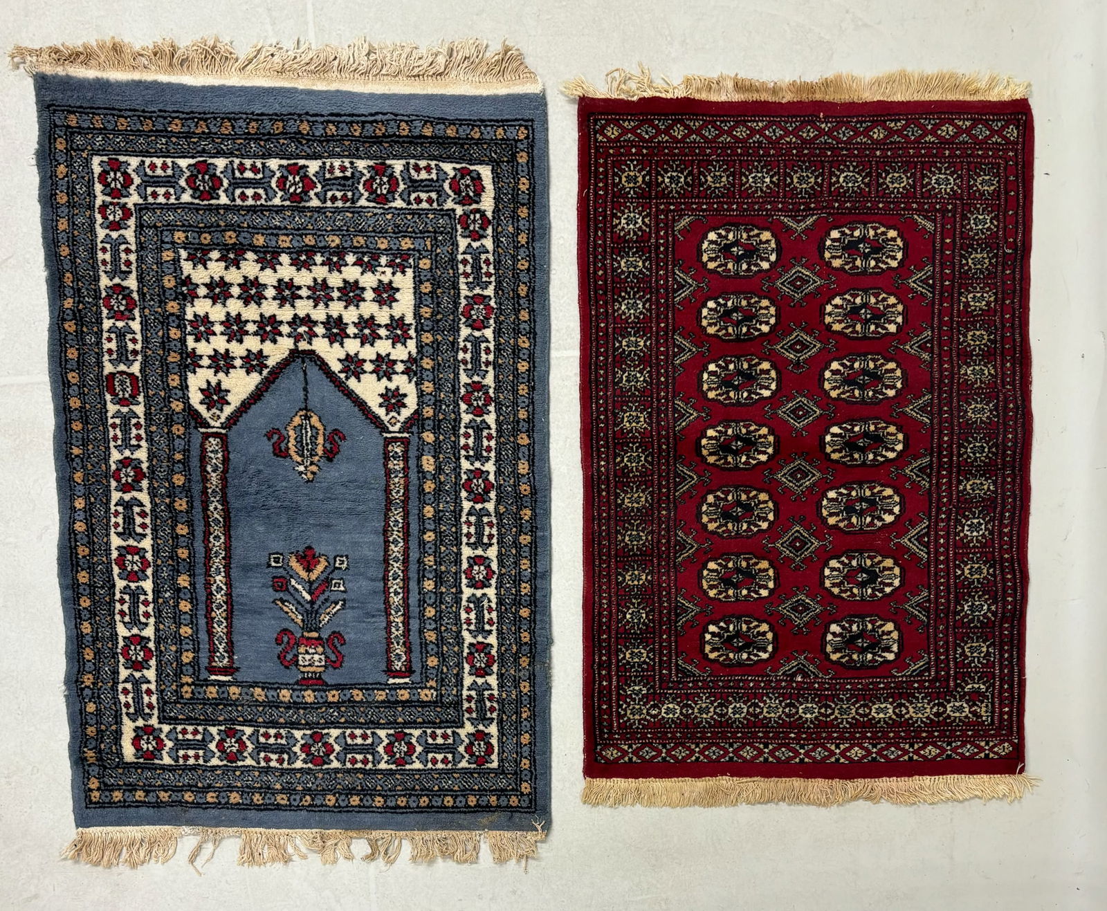 Two Oriental Style Throw Rugs (1 of 10)