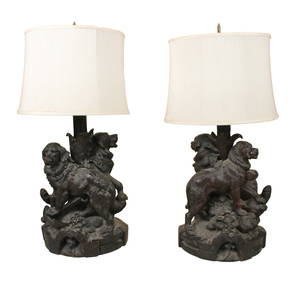 Pair of German Black Forest Hunting Dog Carvings (1 of 9)