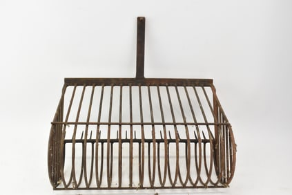 Custom Metal Clam Rake