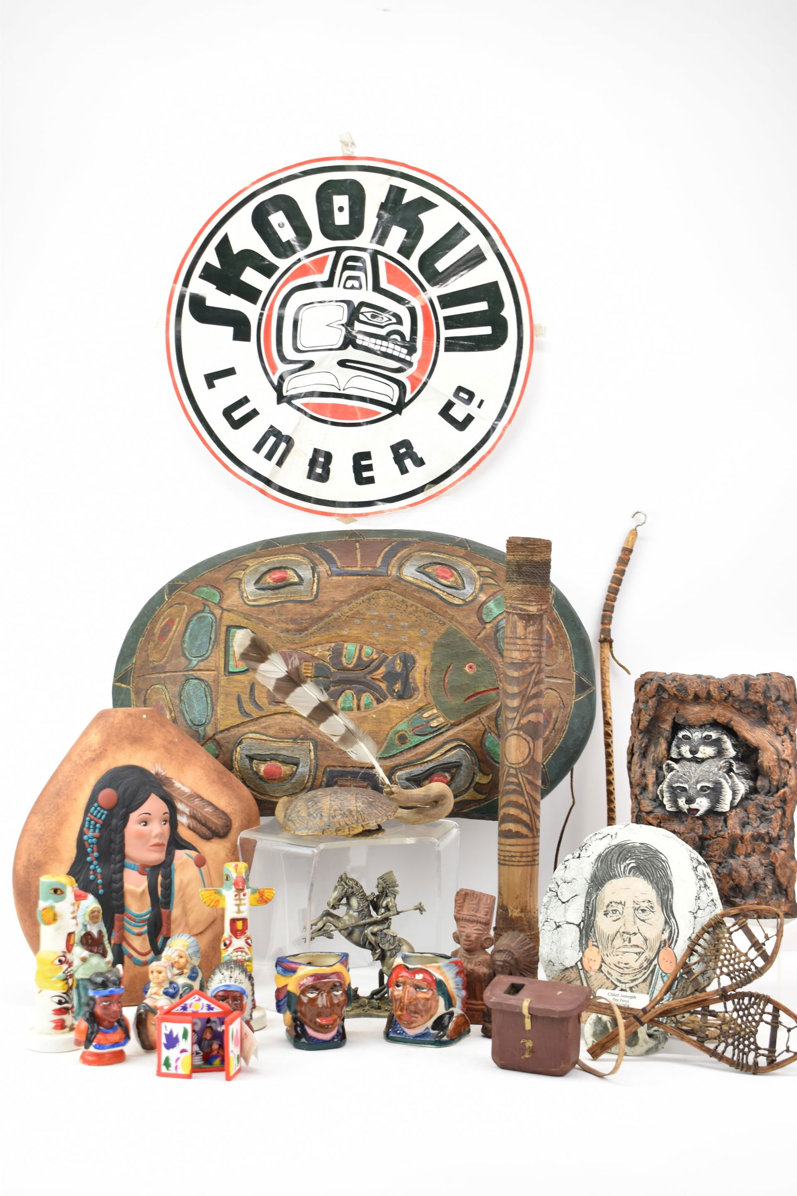 Group of Assorted Native American Table Articles (1 of 12)