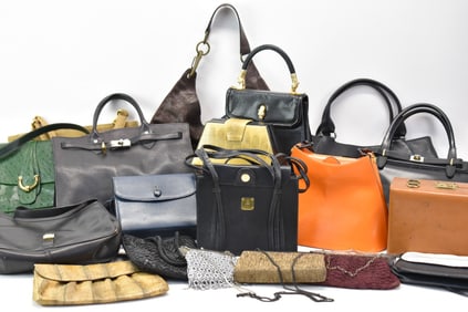 Group of 19 Assorted Ladies Purses and Handbag's
