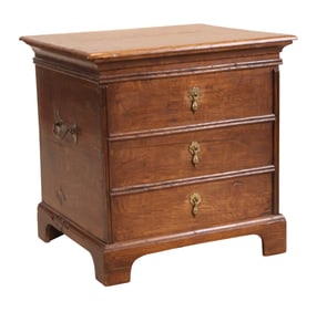 Georgian Oak Commode