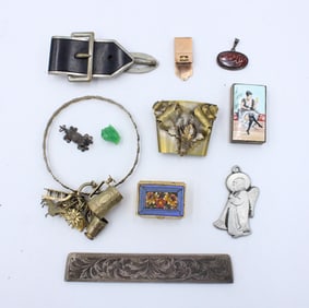 Group of Miscellaneous Trinkets