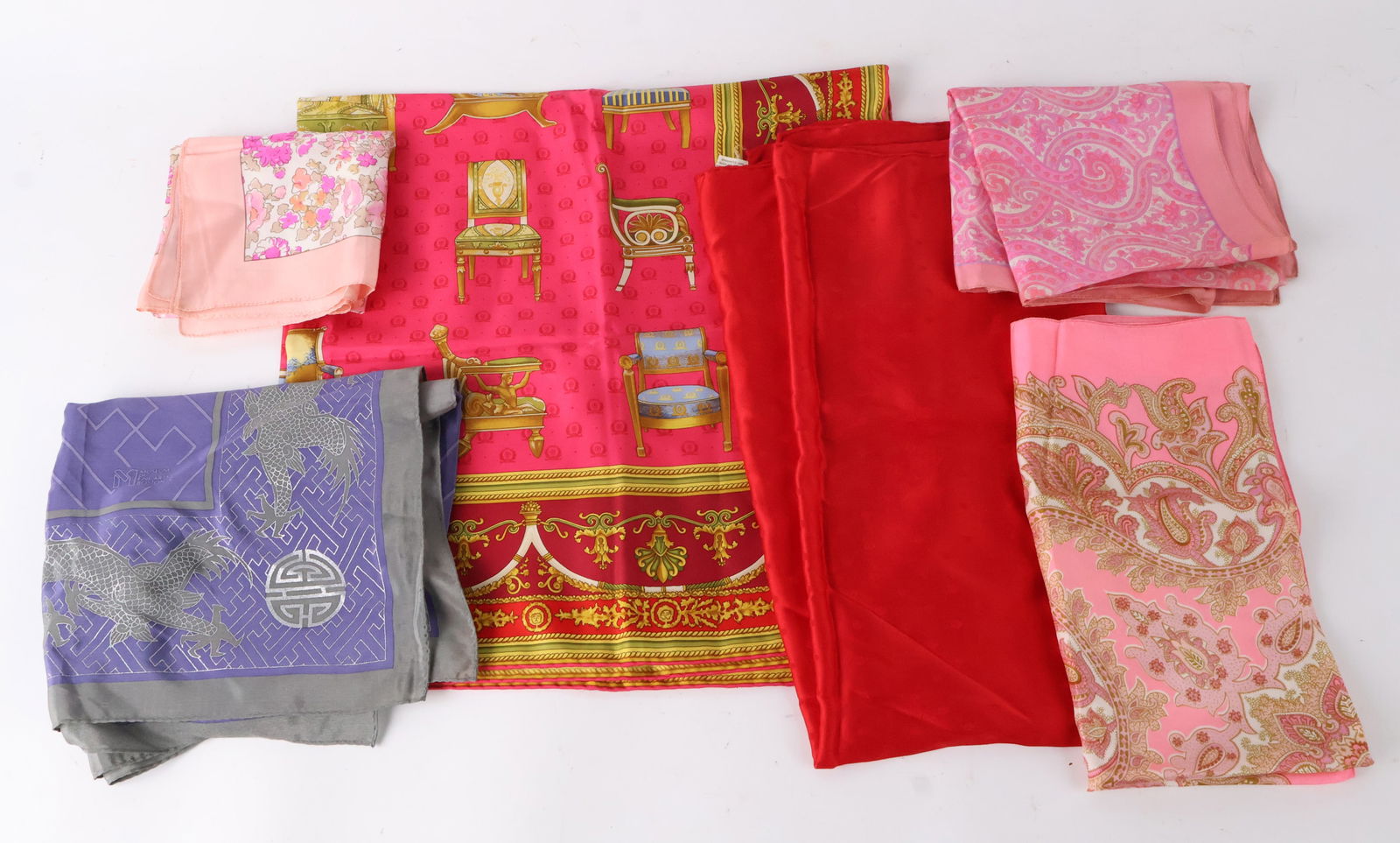 Gucci Antique Chair Decorated Silk Scarf: Gucci Antique Chair Decorated Silk ScarfTogether with two pink paisley scarves, a pink floral scarf, a Saks Fifth Ave red polka dot scarf, and a Museum of Fine Arts Boston dragon decorated scarf.Gucci