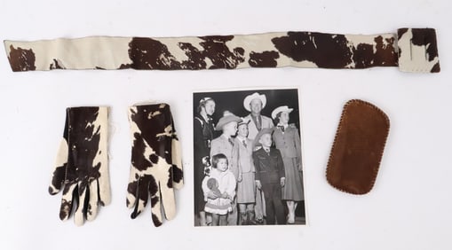 Dale Evan's Cowhide Gloves and Matching Belt