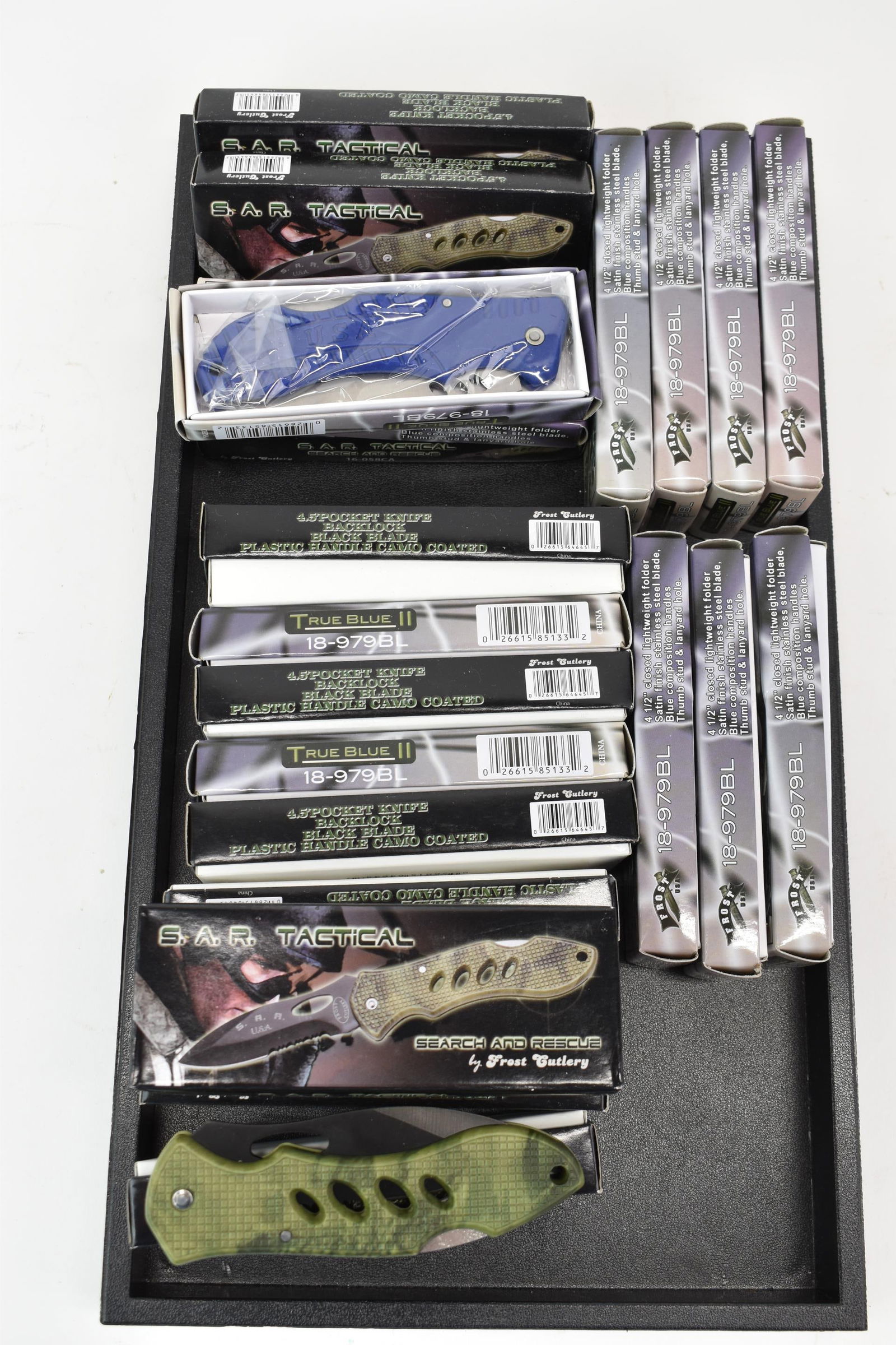 Group of Assorted Pocket Knives (1 of 7)